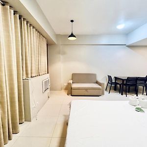 Elegant Condo Hotel Across Naia Airport Terminal 3 Newport City